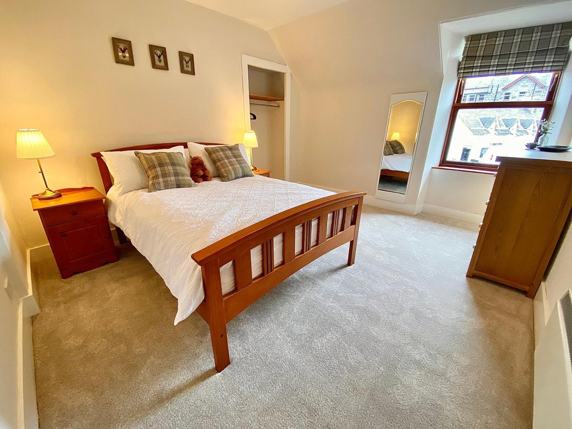 Bruachdryne Braemar Accommodation Екстериор снимка